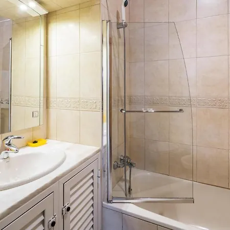 Private 2 Bed In Old Town アルブフェイラ