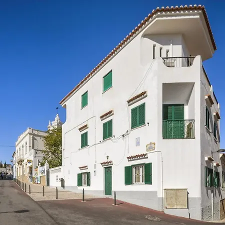 Private 2 Bed In Old Town Apartamento Albufeira