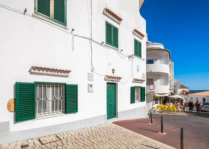 Private 2 Bed In Old Town 阿尔布费拉