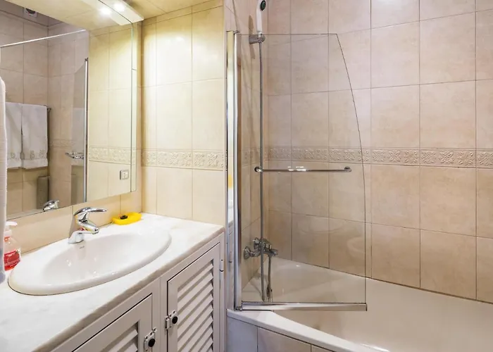 Private 2 Bed In Old Town Albufeira